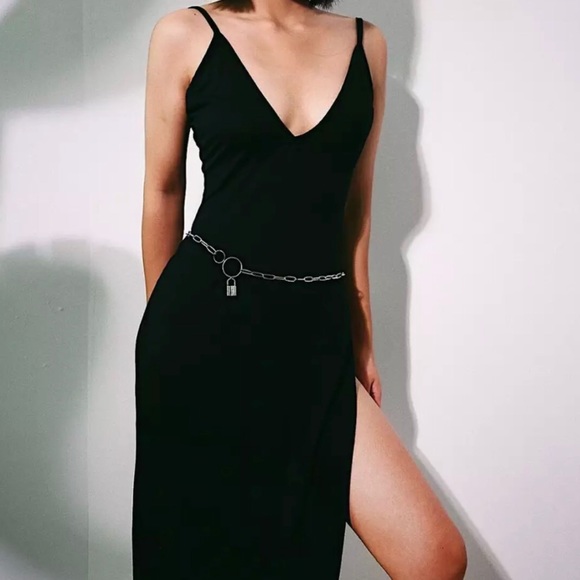 ✨✨Gold Belt Chain Link Lock✨✨ - Picture 2 of 3